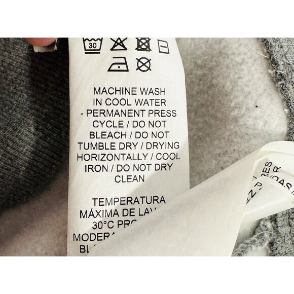 Puma Hoodie Hooded Sweatshirt Mens Medium Gray Kangaroo Pocket Heavy Warm Logo - Picture 10 of 10